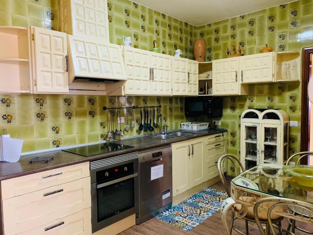 Vivienda Vacacional Tinizara Arona  Luaran gambar